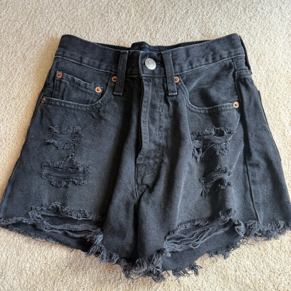 Aeropostale 90s High Rise Cut-Off Black Jean Shorts